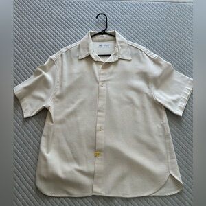 Men’s XL White/Cream Shirt Sleeve Button Down